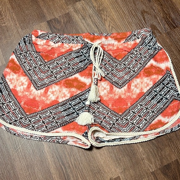 Miss Me Pants - Miss Me Boho Shorty